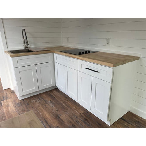 Corntainer Horme orf 40 feet mororflor Jorshua