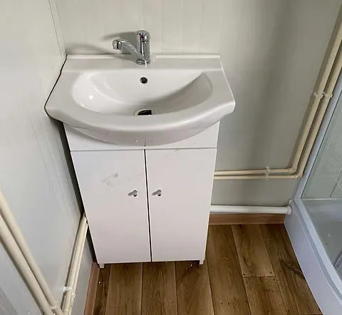 Corntainer Office 6,00 X 2,40 Corn torilet, Ducha and Corcina ( Ref: 2390 )