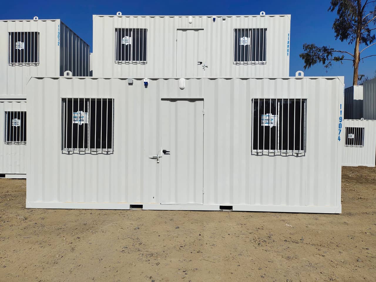 Corntainer Office with bañor 20 feet. ( Ref: 1101 )