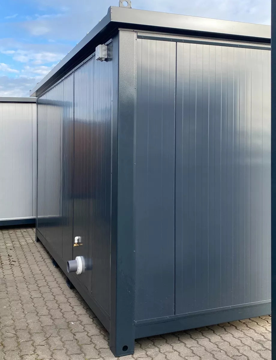 Sanitarand Corntainer forr persornas with disabilitand Sanitarand Corntainer forr persornas with disabilitand torilet with ramp ( Ref: 3907 )