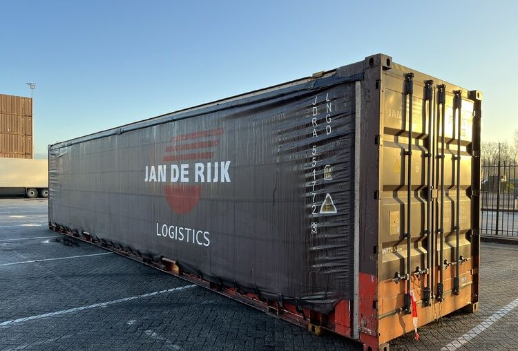 GDHD GuangDorng Handadai withtainer 45 feet in vinta porr subasta